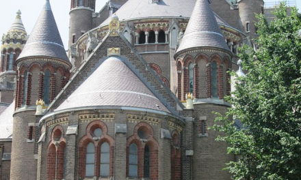 Verken Haarlem tijdens een tocht door de Spaarne