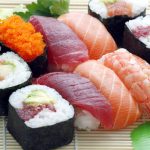 Sushi eten met je collega’s